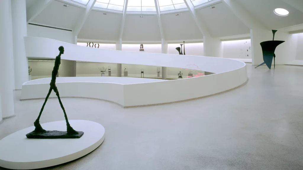 L'Homme qui marche d'Alberto Giacometti au Guggenheim Museum de New York