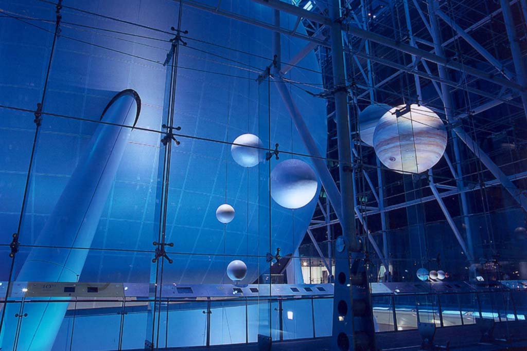 Le Rose Center for Earth and Space vous emmène ensuite au-delà des étoiles- Musée Américain d'histoire naturelle - Odyssée Américaine