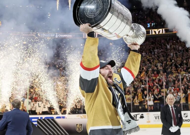 Les Las Vegas Golden Knights - HOCKEY SUR GLACE PROFESSIONNEL HOMME (NHL) - Odyssée américaine