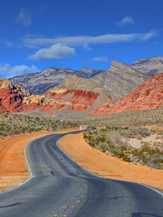 Route sur Red Rock Canyon National Conservation Area