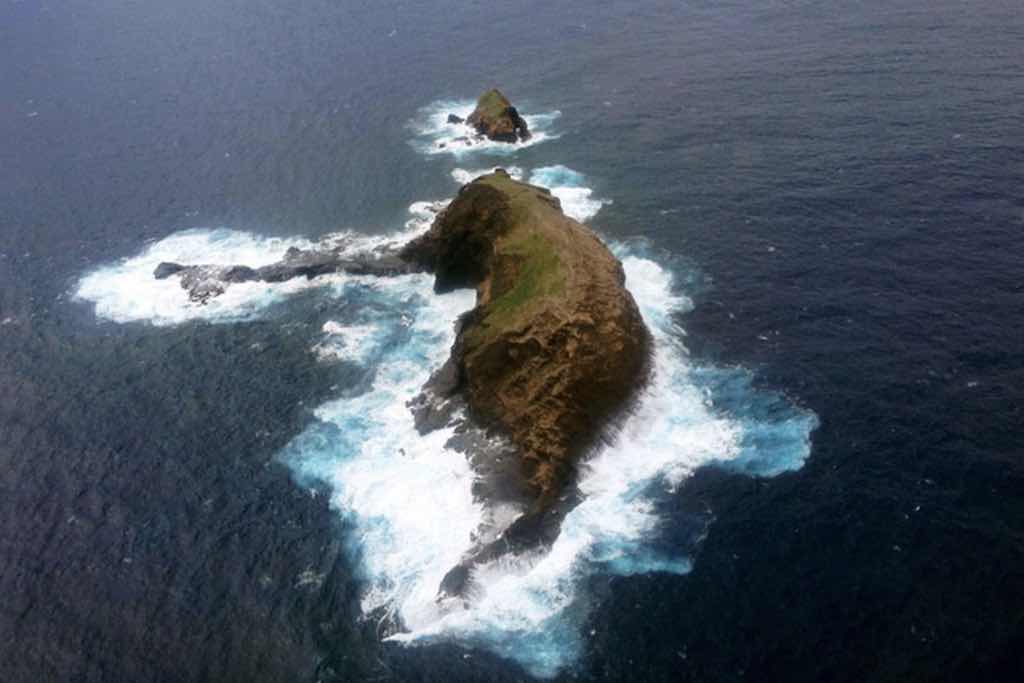l'ile appelée Elephant rock en forme d'éléphant, sur l'ile de maui. photo aérienne- Odyssée Américaine