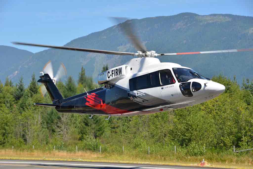 les hélicoptères Silkorsky s76 de la compagnie Maverick a hawaii- vol hélicoptère essai hawaii - Odyssée Américaine