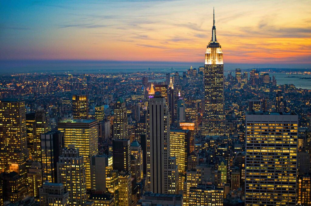 New York citiy de nuit - visiter New York guide et astuces Visiter New York : le guide et les bons plans - Odyssee Américaine