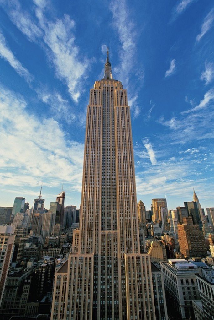 Empire state building vue du sol